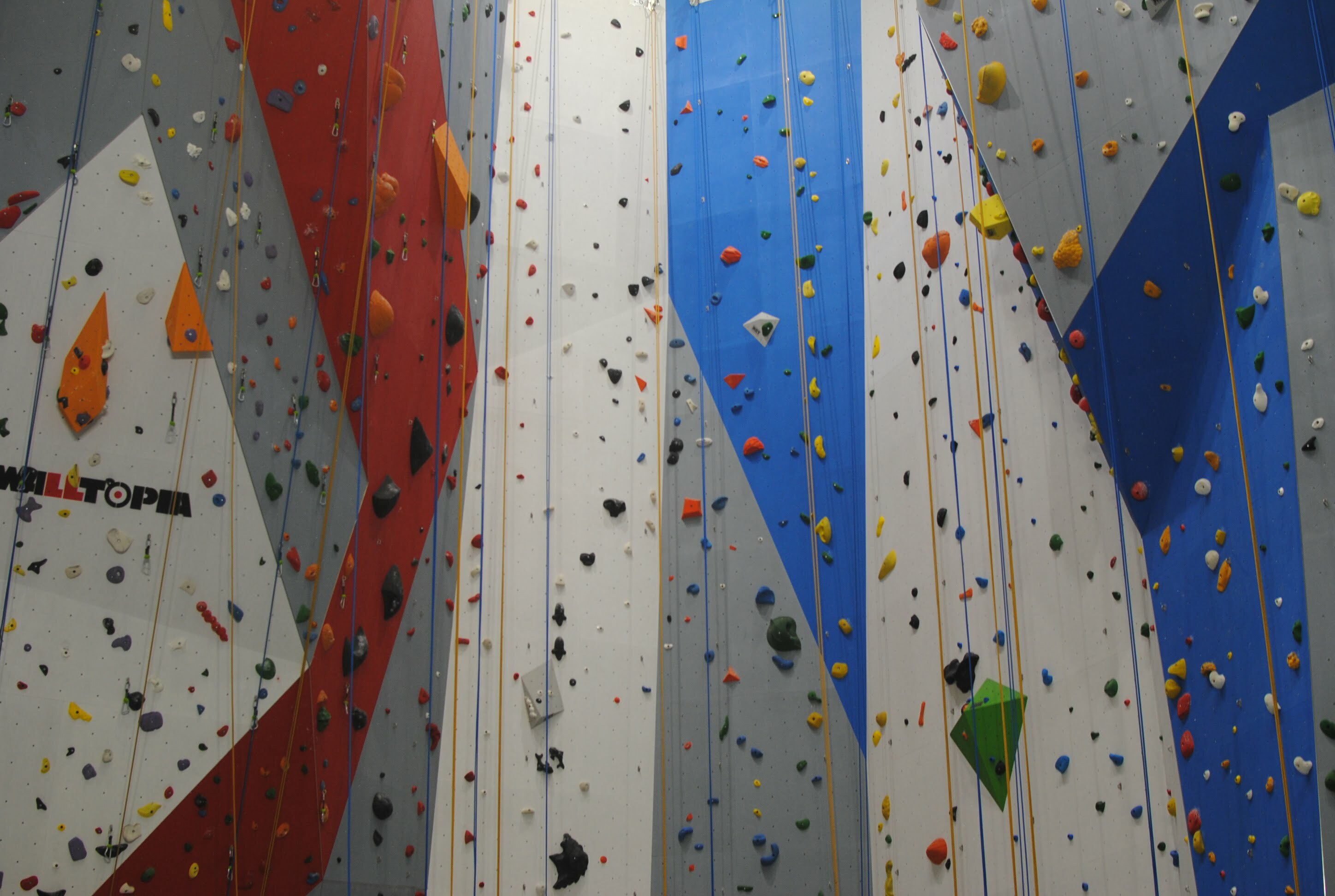 KLIMZAAL (geen Funhall)